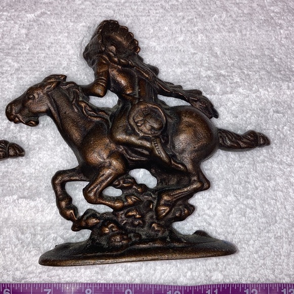Vtg. 1940’s Galloping horse Native American Bronze Finish Japaned Metal - Picture 4 of 8